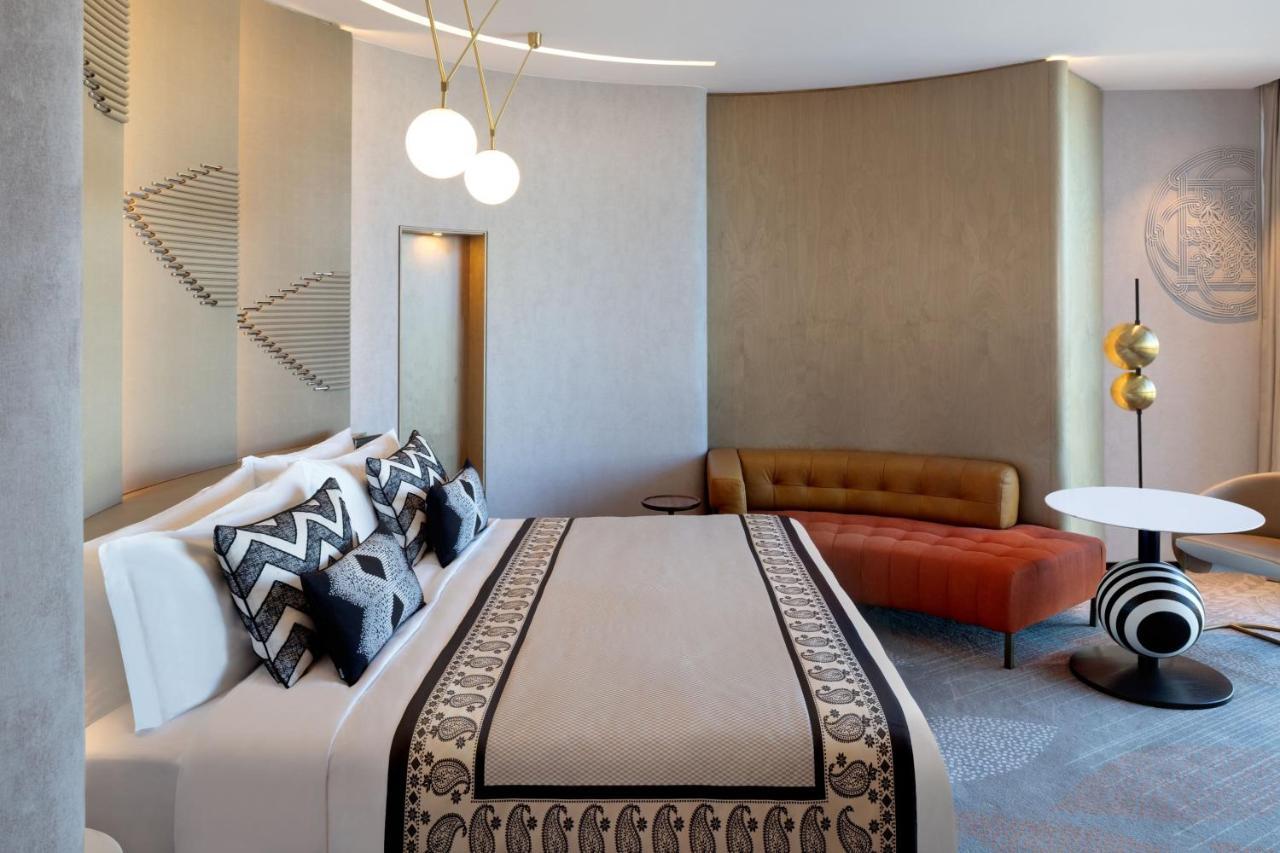 Paragraph Freedom Square, A Luxury Collection Hotel, Tbilisi Eksteriør billede
